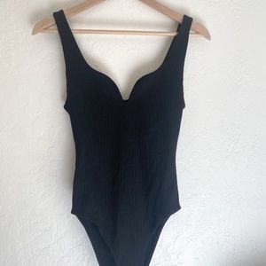 Zara Black Ribbed bodysuit with snap closures - size small - RUNS SMALL